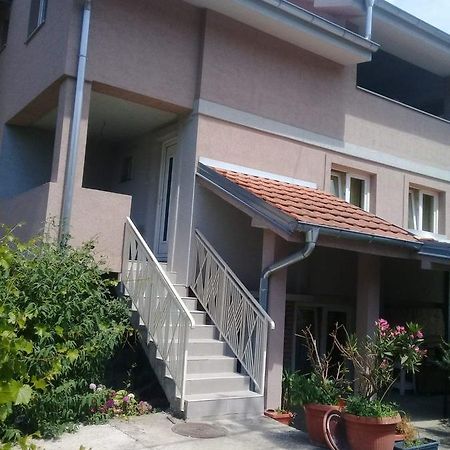 Apartmani Biljana Lazic Vrnjačka Banja Exteriör bild