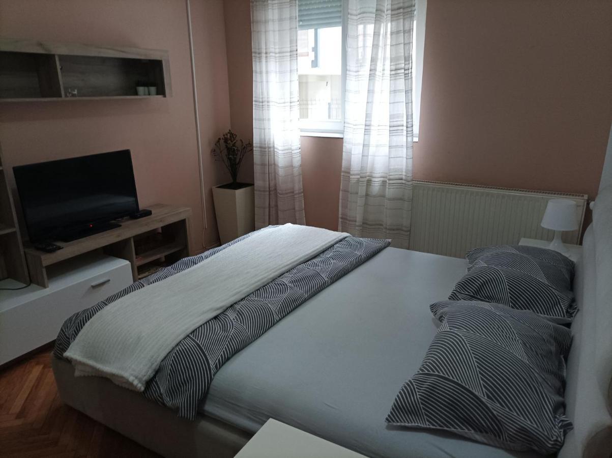 Apartmani Biljana Lazic Vrnjačka Banja Exteriör bild