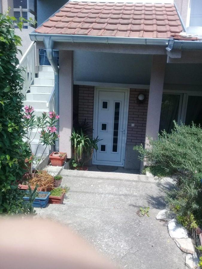 Apartmani Biljana Lazic Vrnjačka Banja Exteriör bild