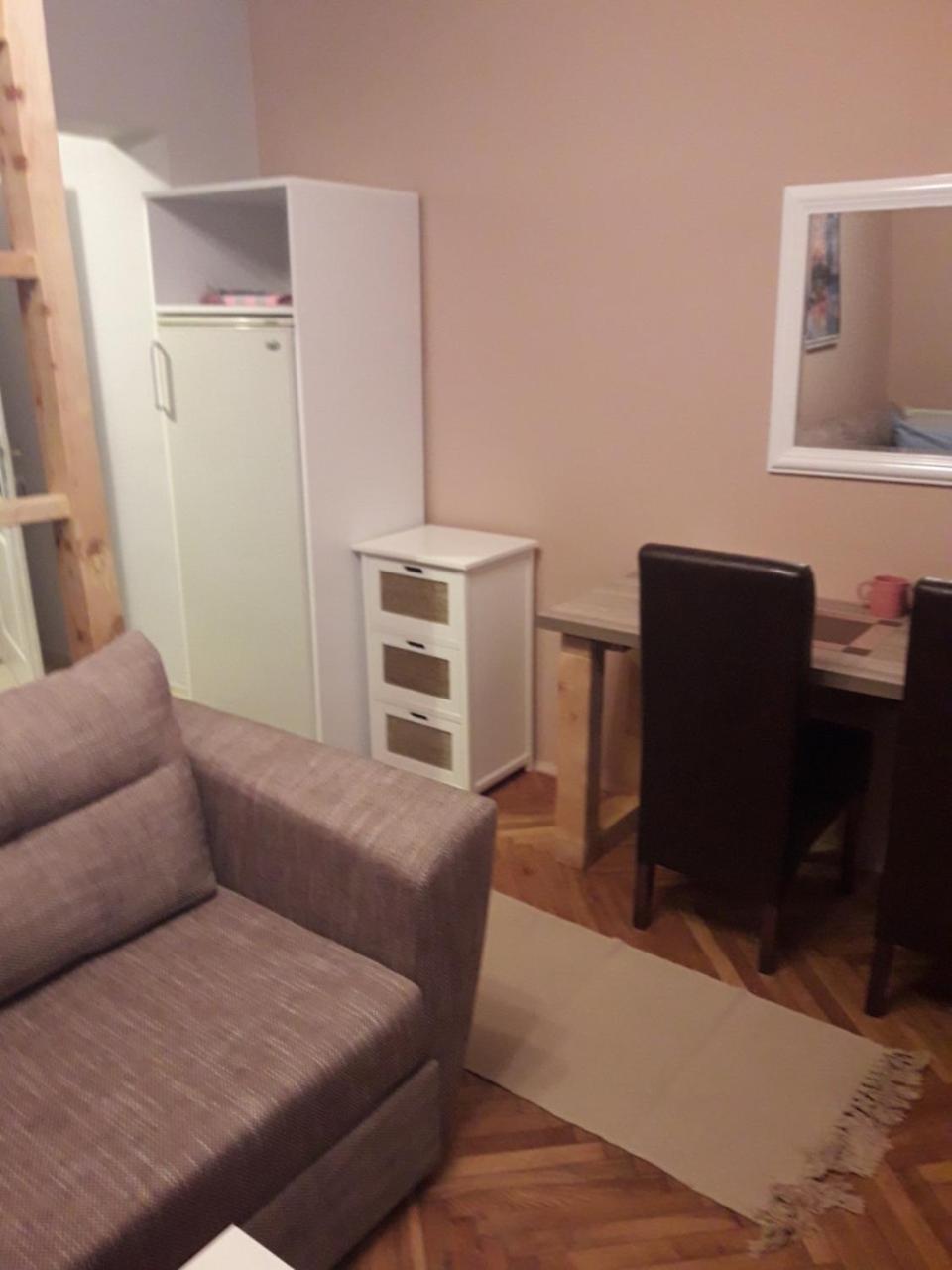 Apartmani Biljana Lazic Vrnjačka Banja Exteriör bild